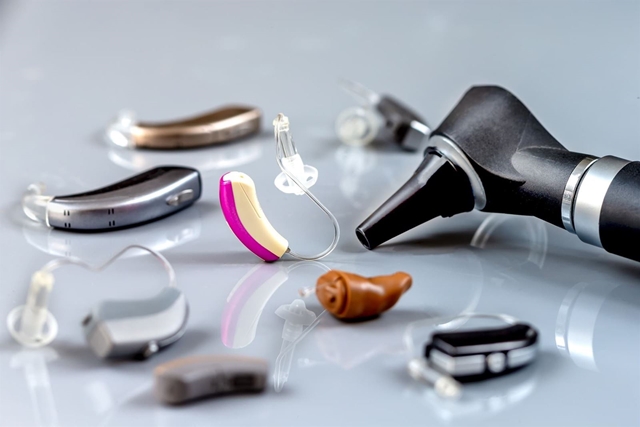 Encuentre todo lo necesario para sus audífonos en nuestra tienda online
